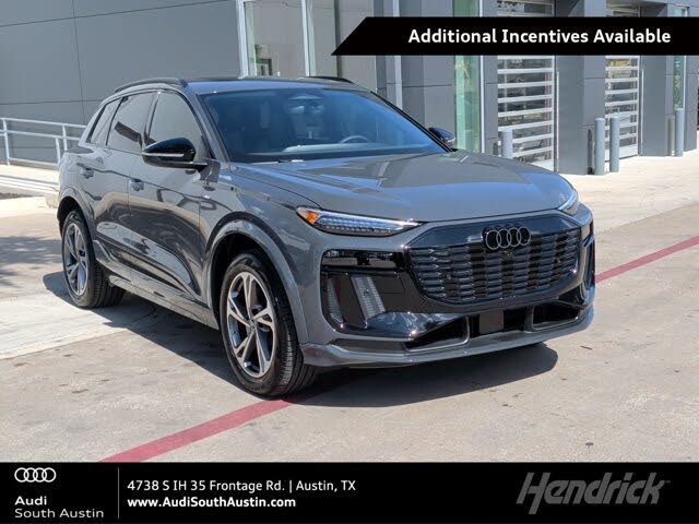 2027 Audi Q6 e-tron Premium Plus
