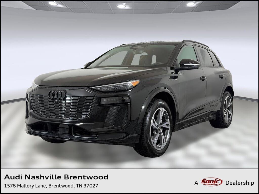 2027 Audi Q6 e-tron Premium Plus