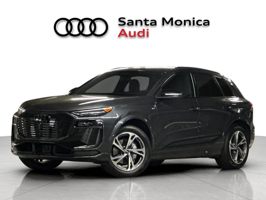 2027 Audi Q6 e-tron Premium Plus