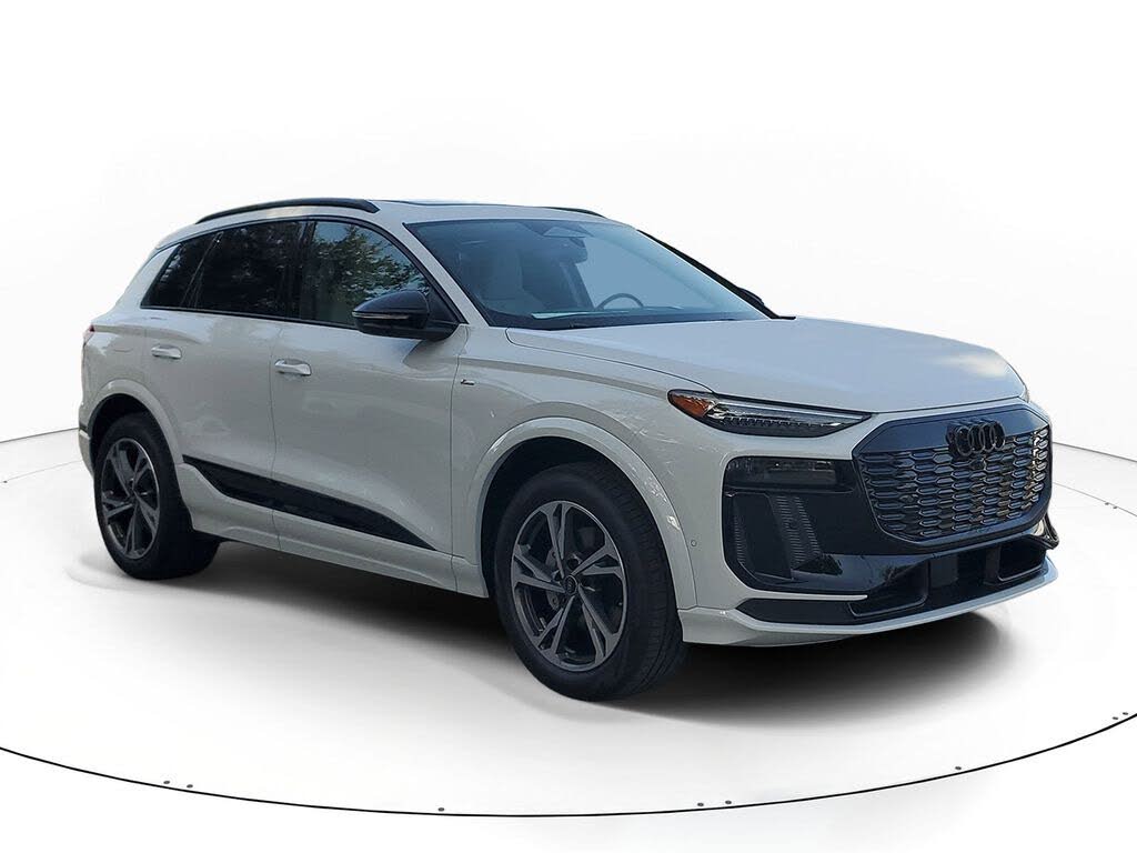 2027 Audi Q6 e-tron Premium Plus