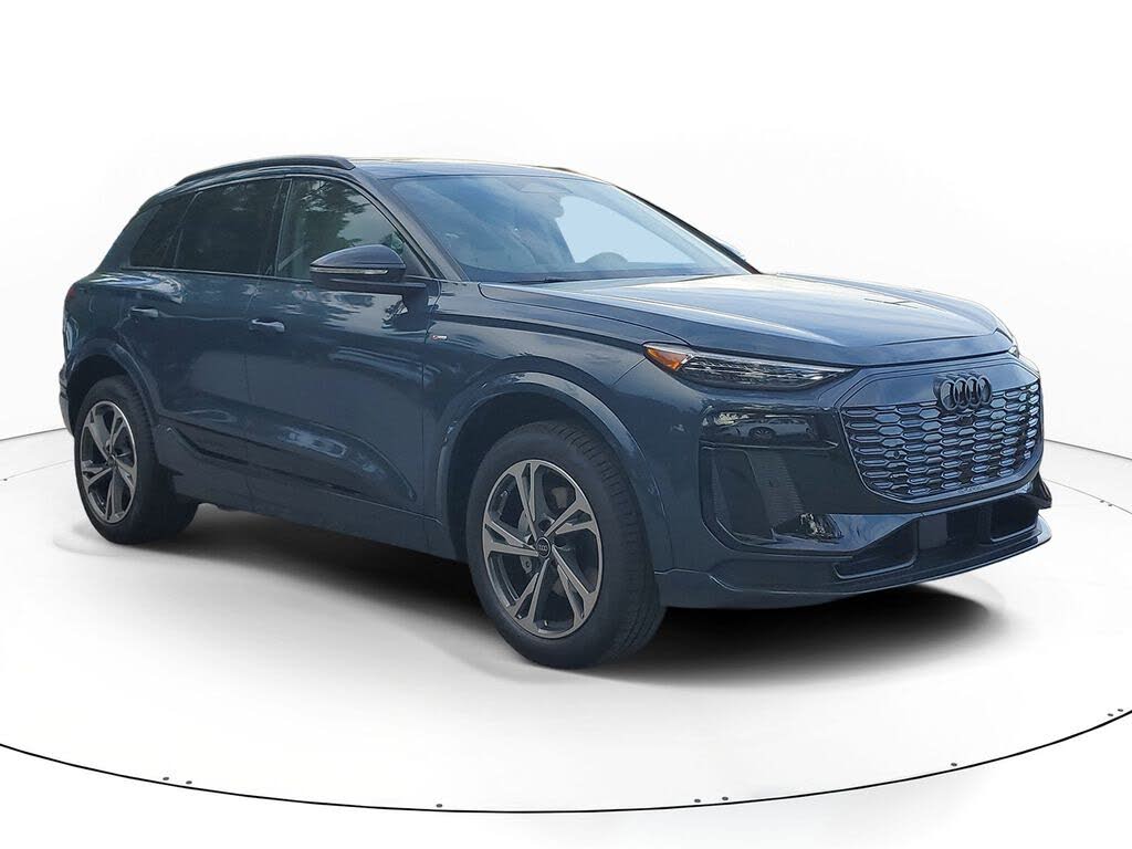 2027 Audi Q6 e-tron Premium Plus