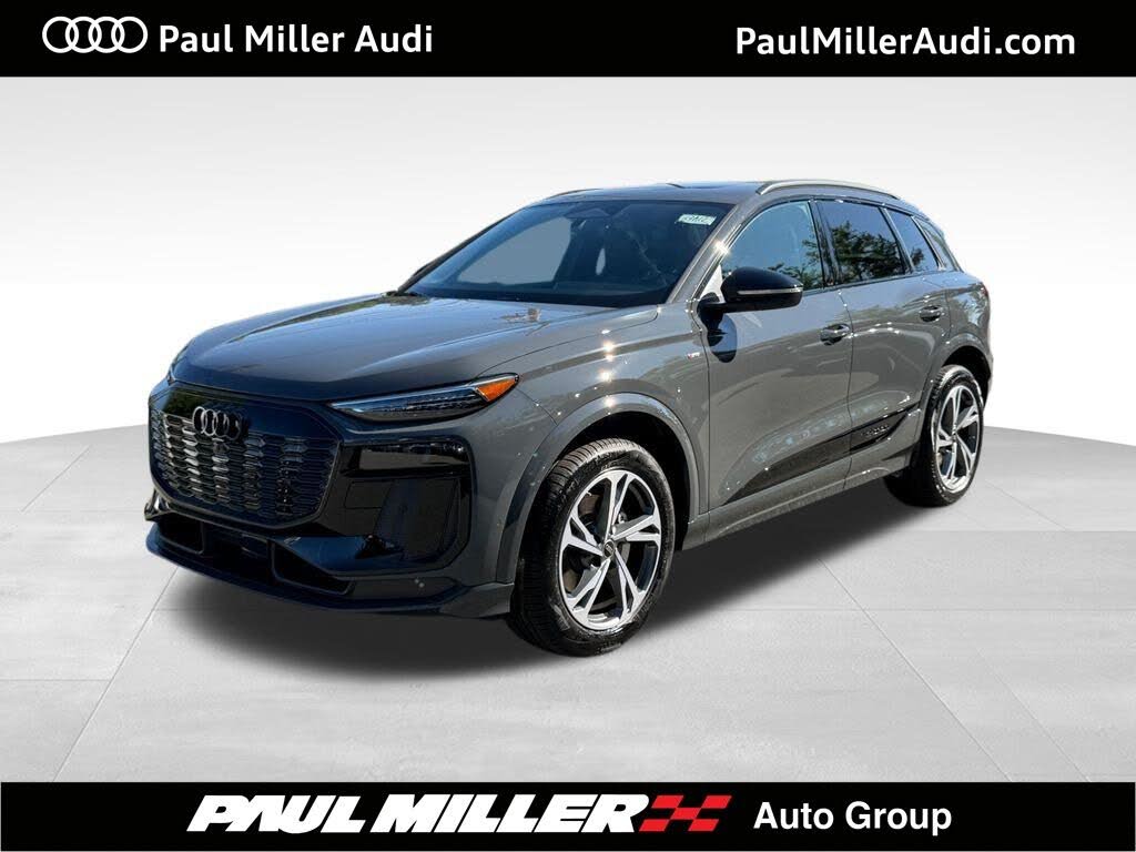 2027 Audi Q6 e-tron Premium Plus