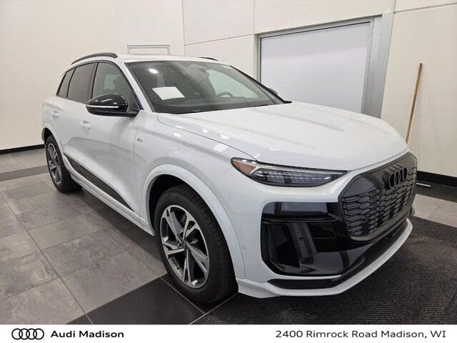 2027 Audi Q6 e-tron Premium Plus