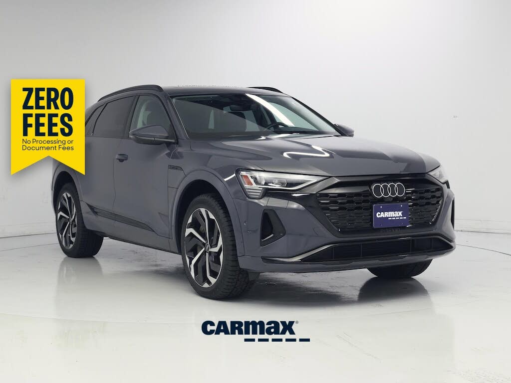 2024 Audi Q8 e-tron Premium Plus