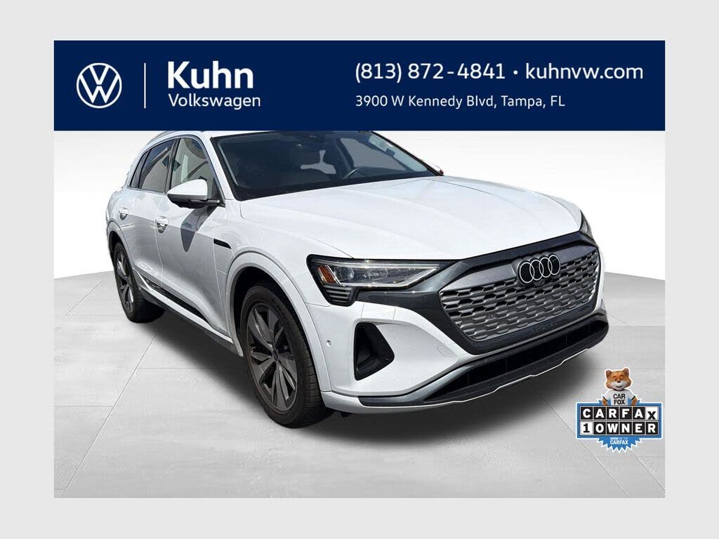 2024 Audi Q8 e-tron Premium Plus