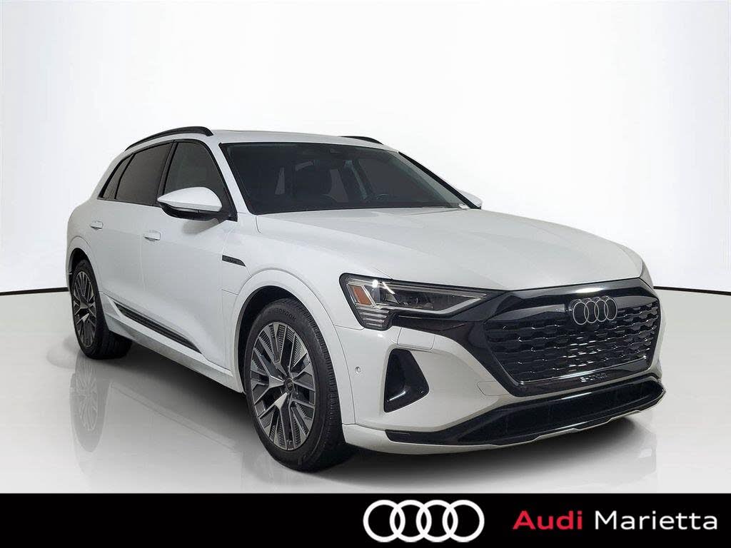2024 Audi Q8 e-tron Prestige