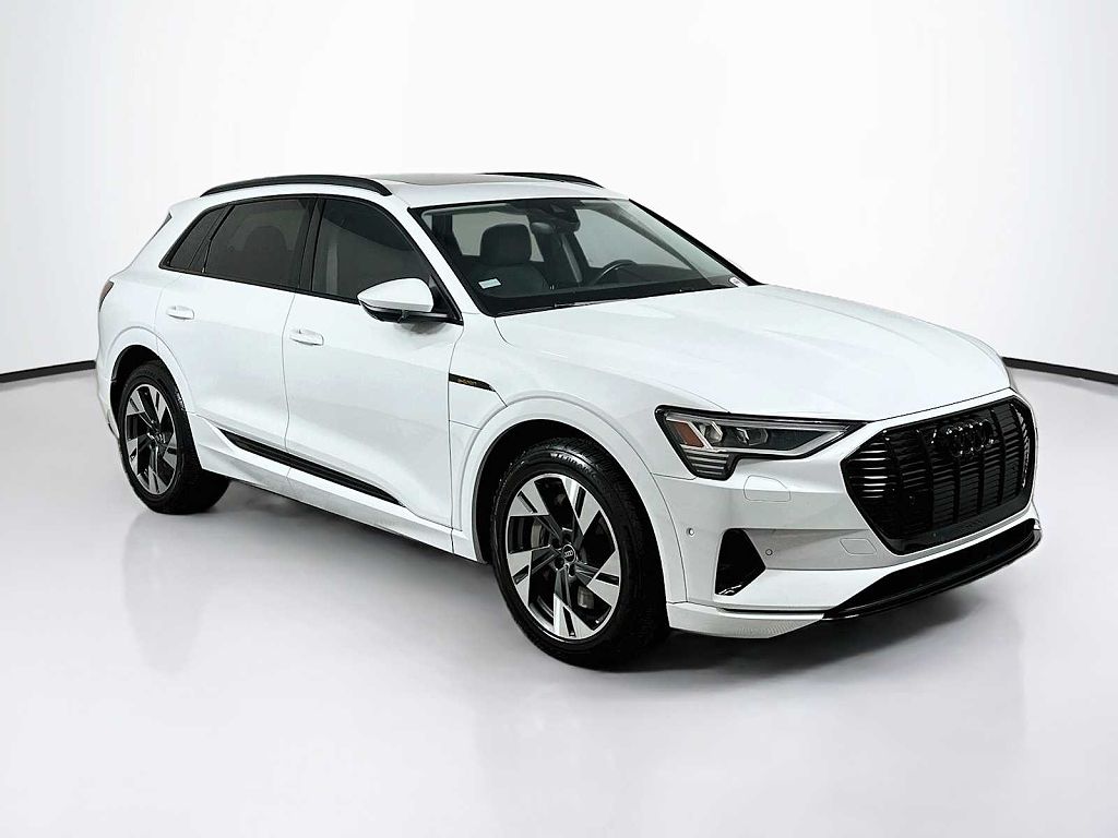 2023 Audi e-tron Premium