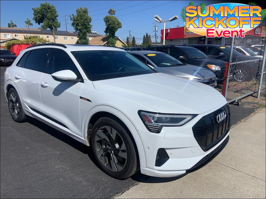 2021 Audi e-tron Premium