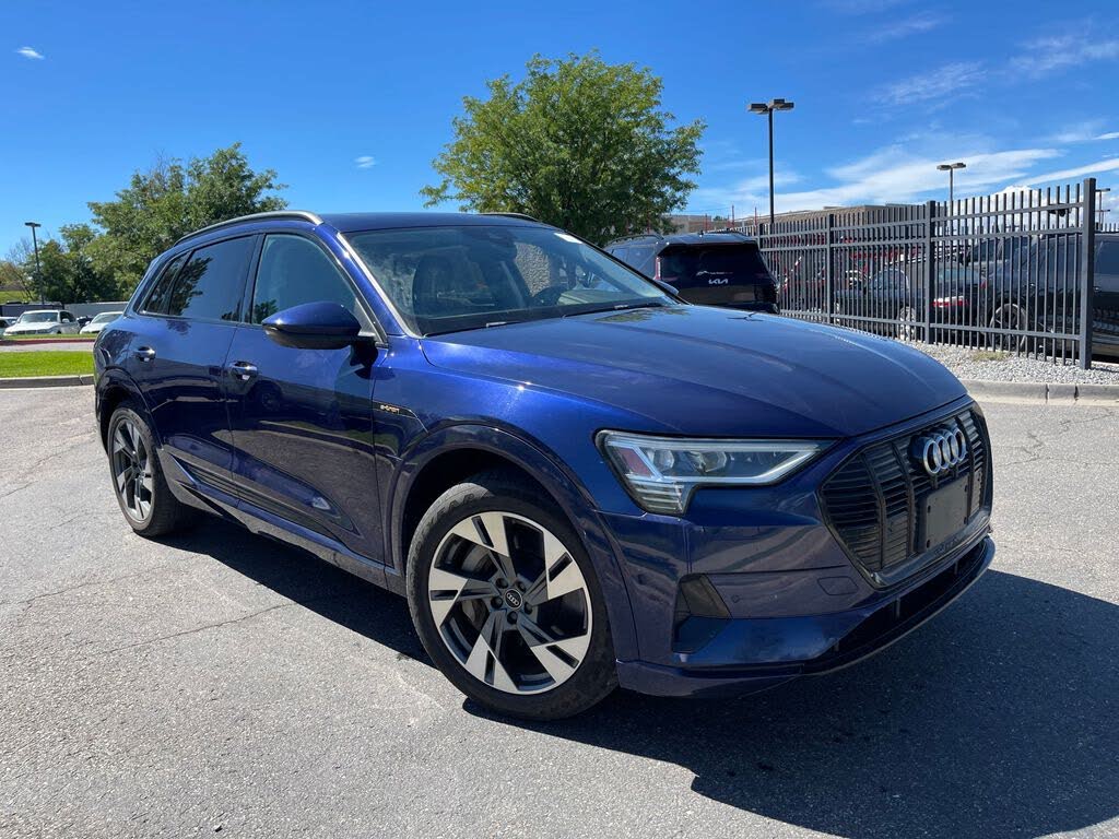 2021 Audi e-tron Premium