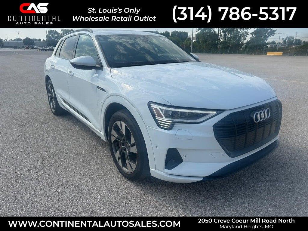 2022 Audi e-tron Premium