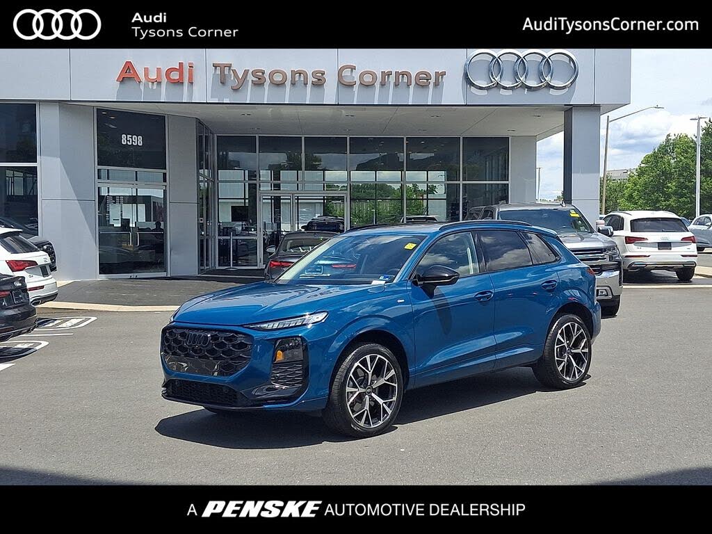 2026 Audi Q3 S line