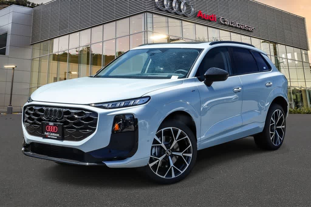 2026 Audi Q3 S line