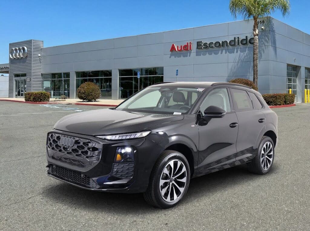 2026 Audi Q3 S line