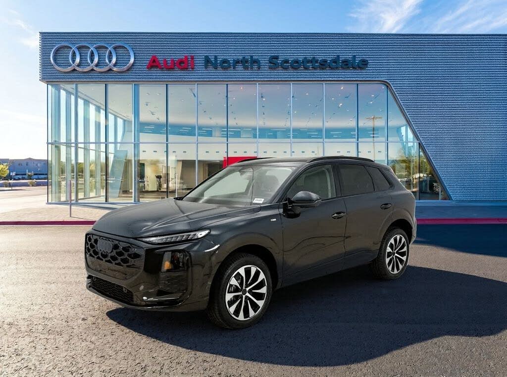 2026 Audi Q3 S line