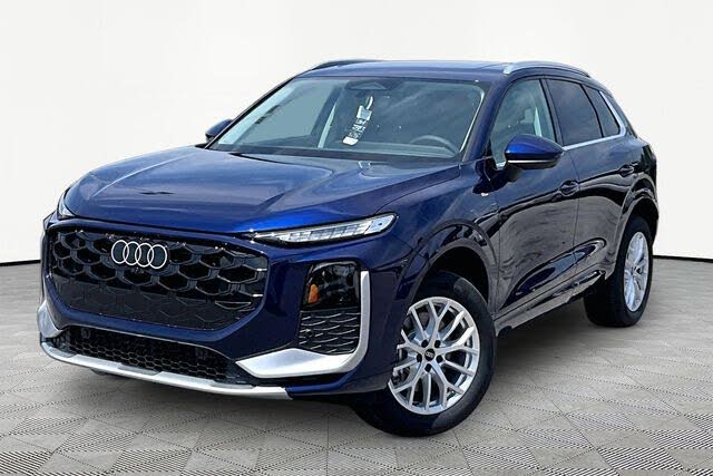 2026 Audi Q3 S line