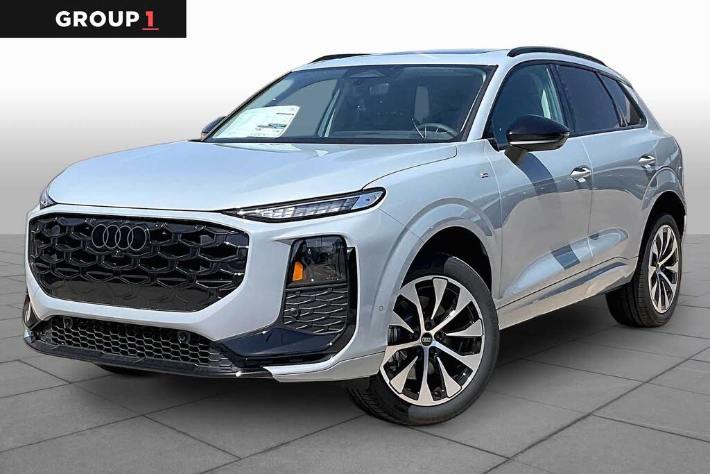 2026 Audi Q3 S line