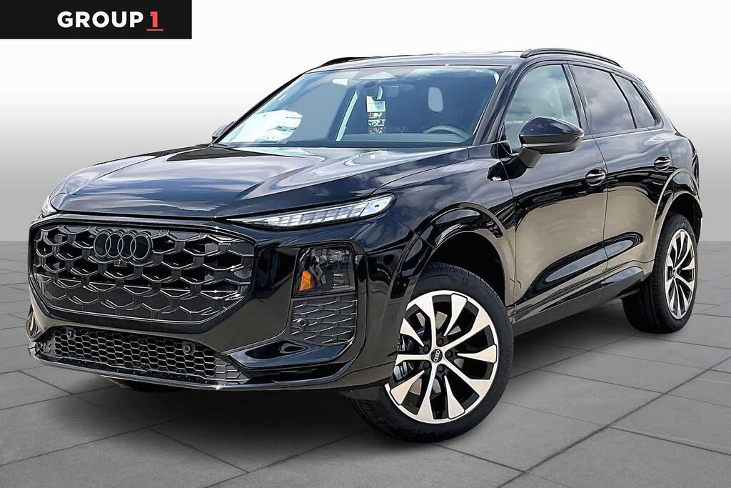 2026 Audi Q3 S line