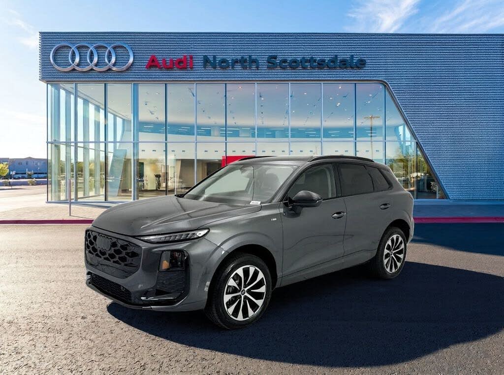 2026 Audi Q3 S line