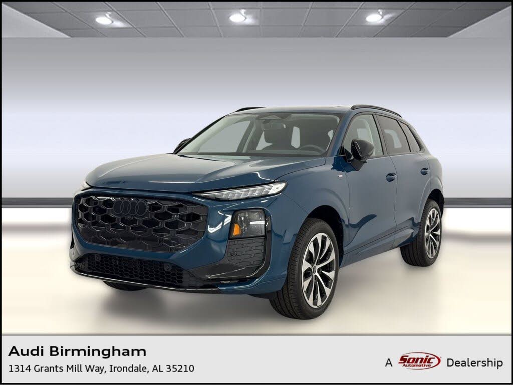 2026 Audi Q3 S line