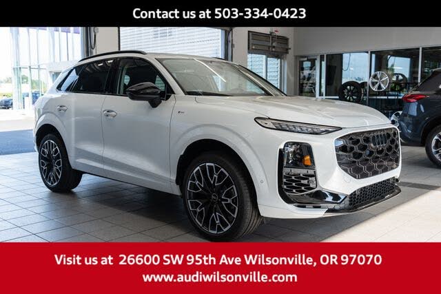 2026 Audi Q3 S line