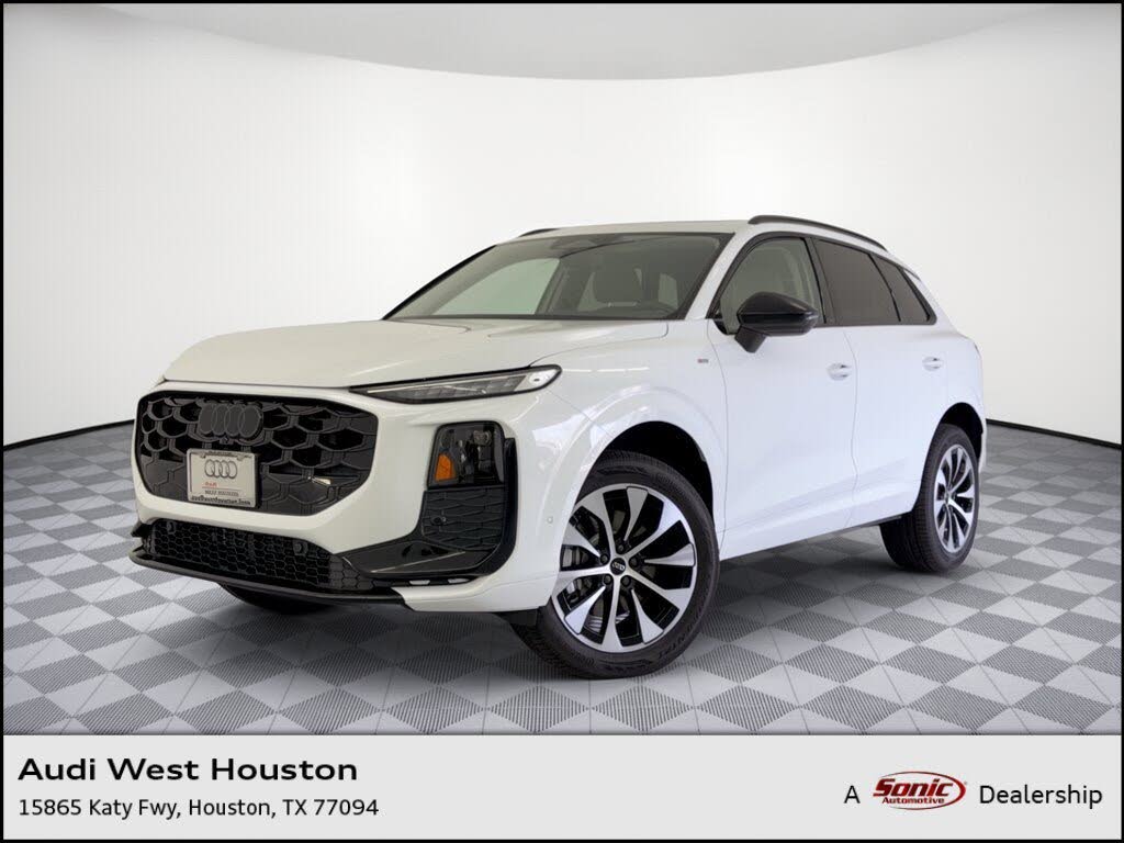 2026 Audi Q3 S line