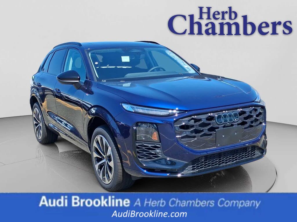 2026 Audi Q3 S line