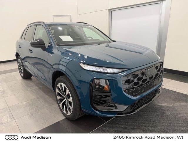 2026 Audi Q3 S line