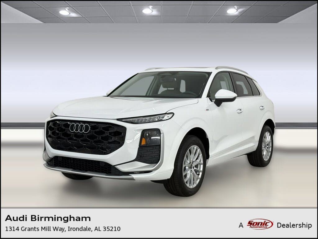 2026 Audi Q3 S line