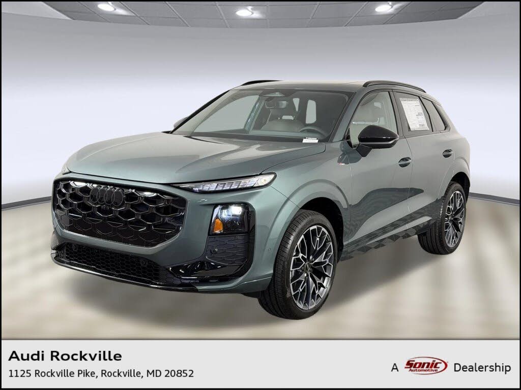 2026 Audi Q3 S line