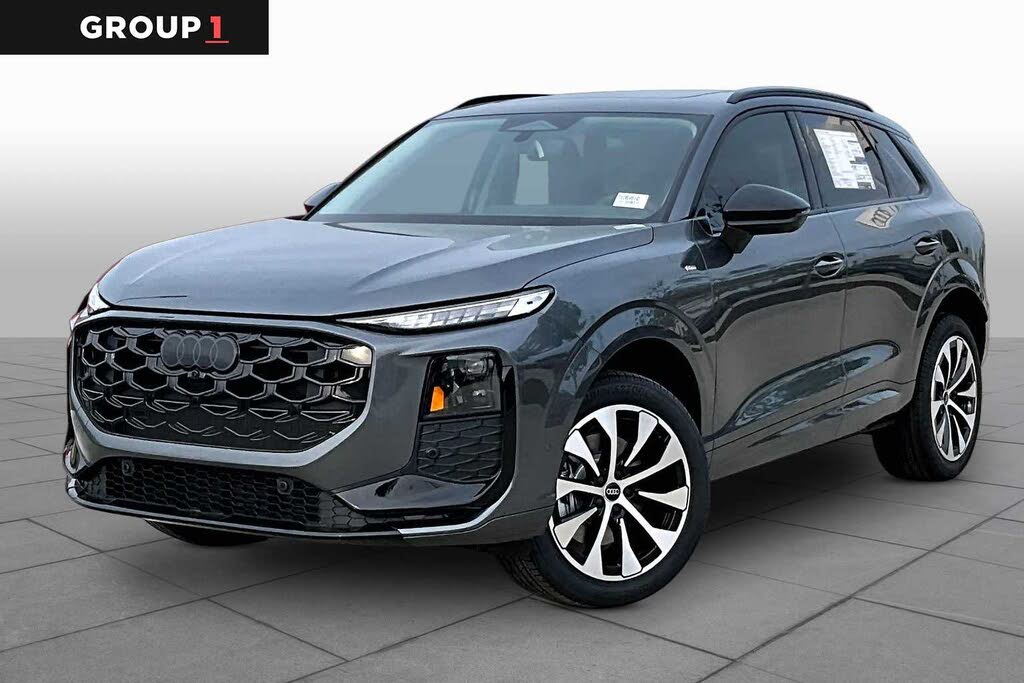 2026 Audi Q3 S line