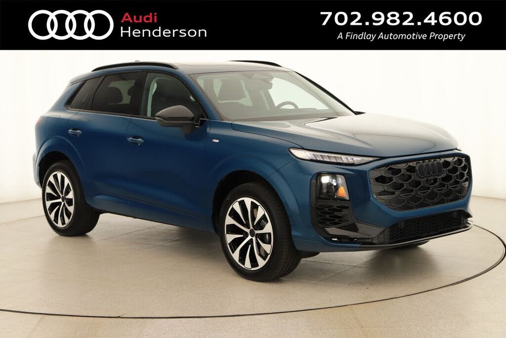 2026 Audi Q3 S line
