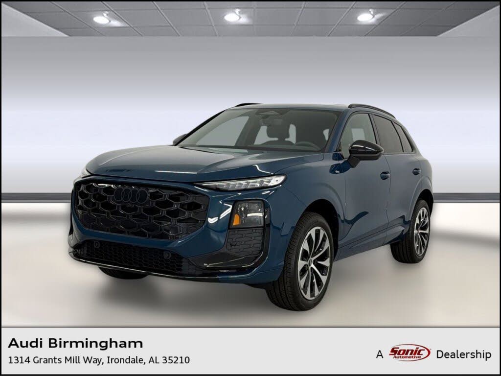 2026 Audi Q3 S line