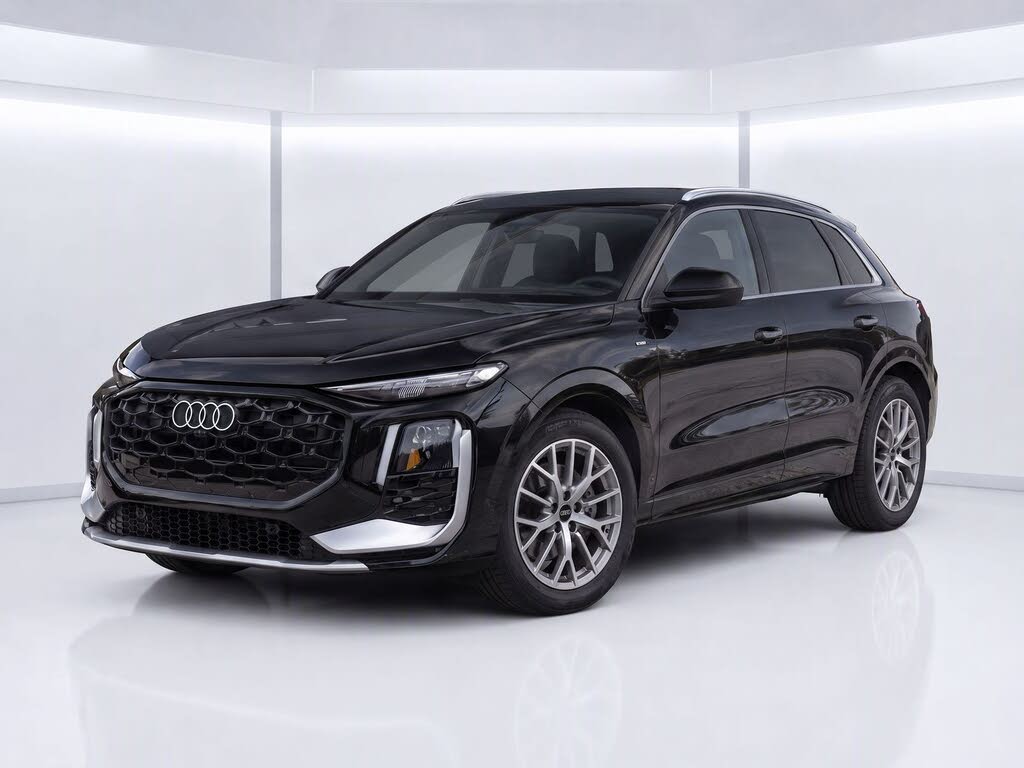2026 Audi Q3 S line