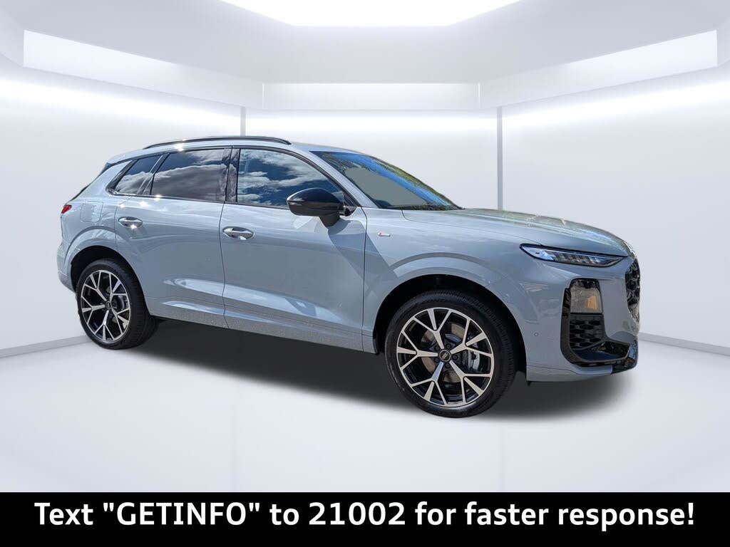 2026 Audi Q3 S line