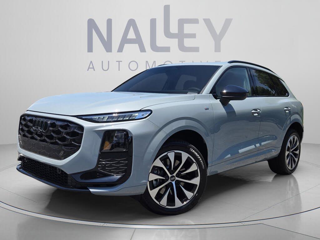 2026 Audi Q3 S line