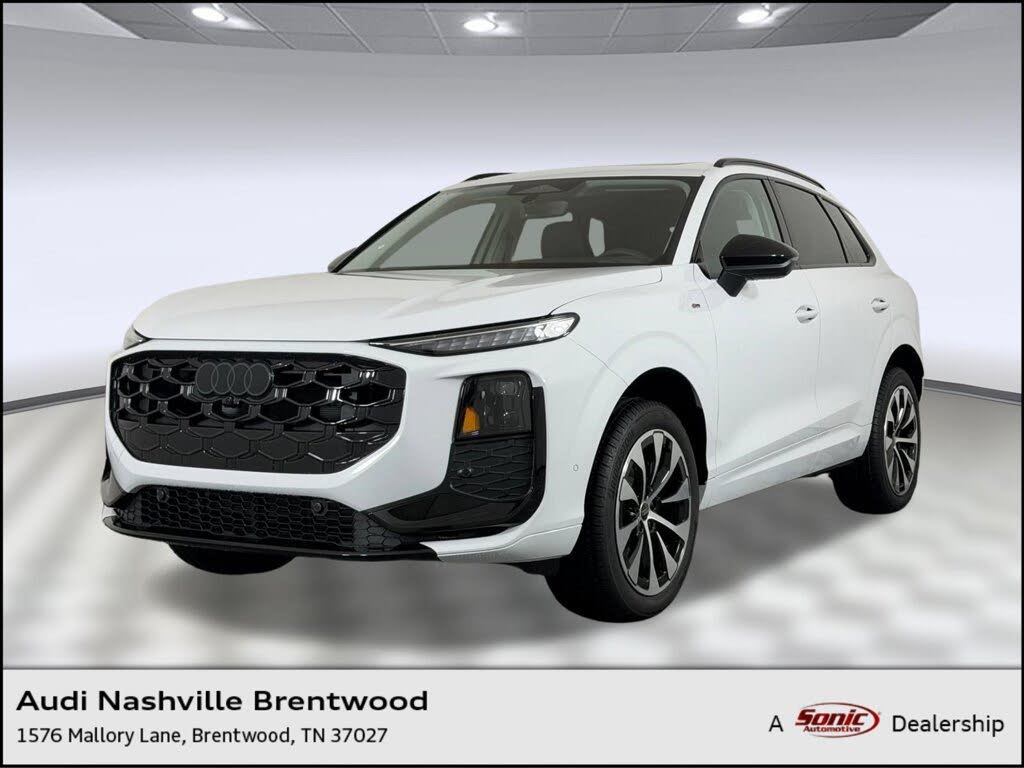 2026 Audi Q3 S line