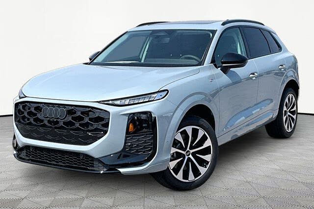2026 Audi Q3 S line