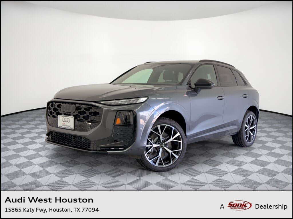 2026 Audi Q3 S line