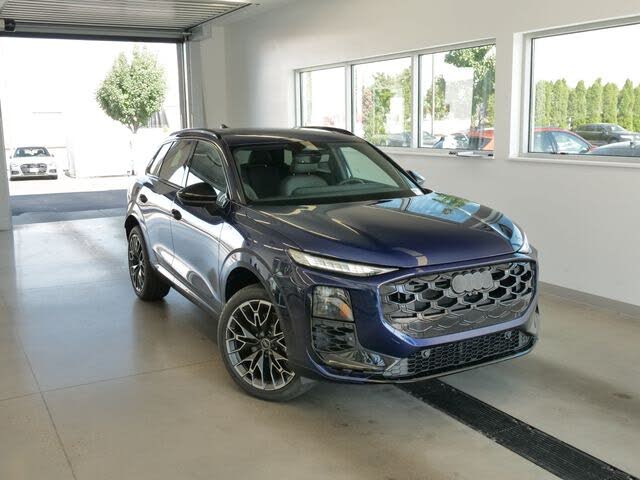 2026 Audi Q3 S line
