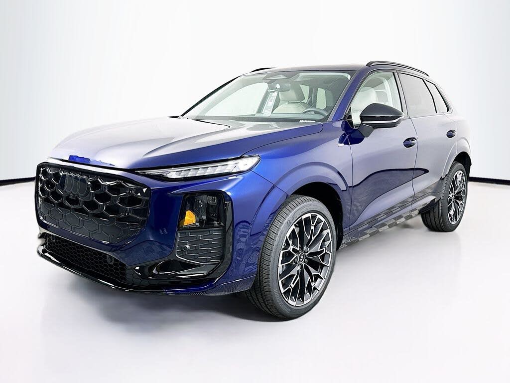 2026 Audi Q3 S line