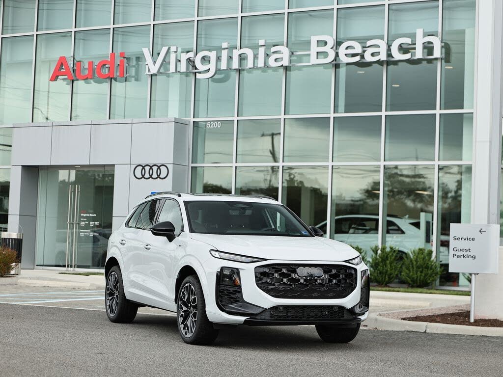 2026 Audi Q3 S line