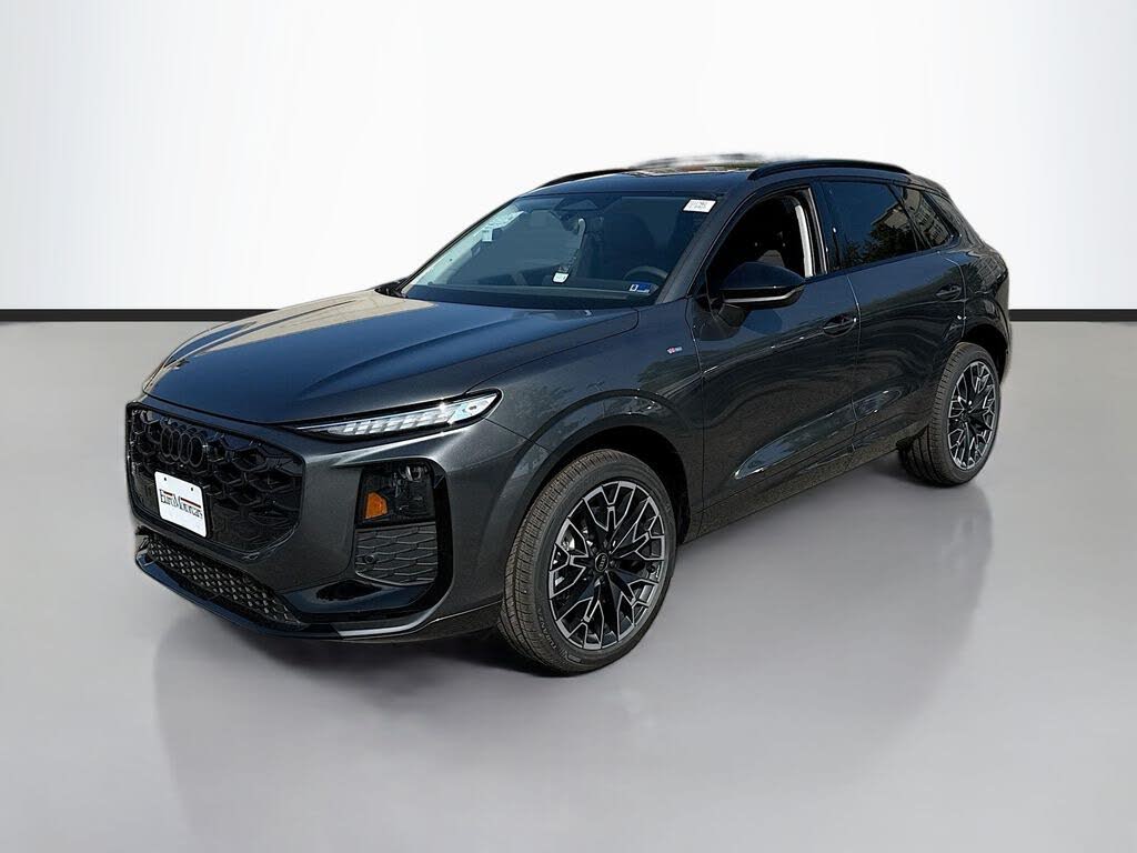 2026 Audi Q3 S line
