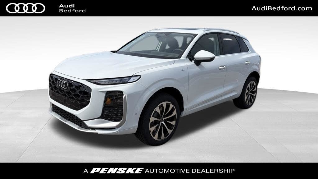 2026 Audi Q3 S line