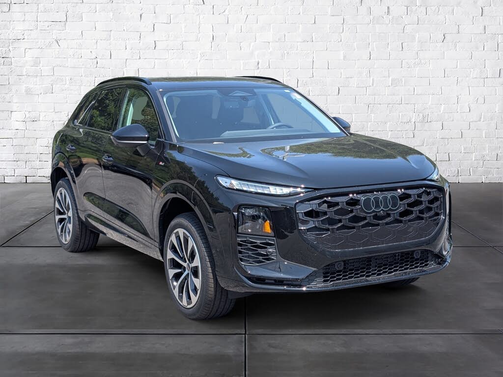 2026 Audi Q3 S line
