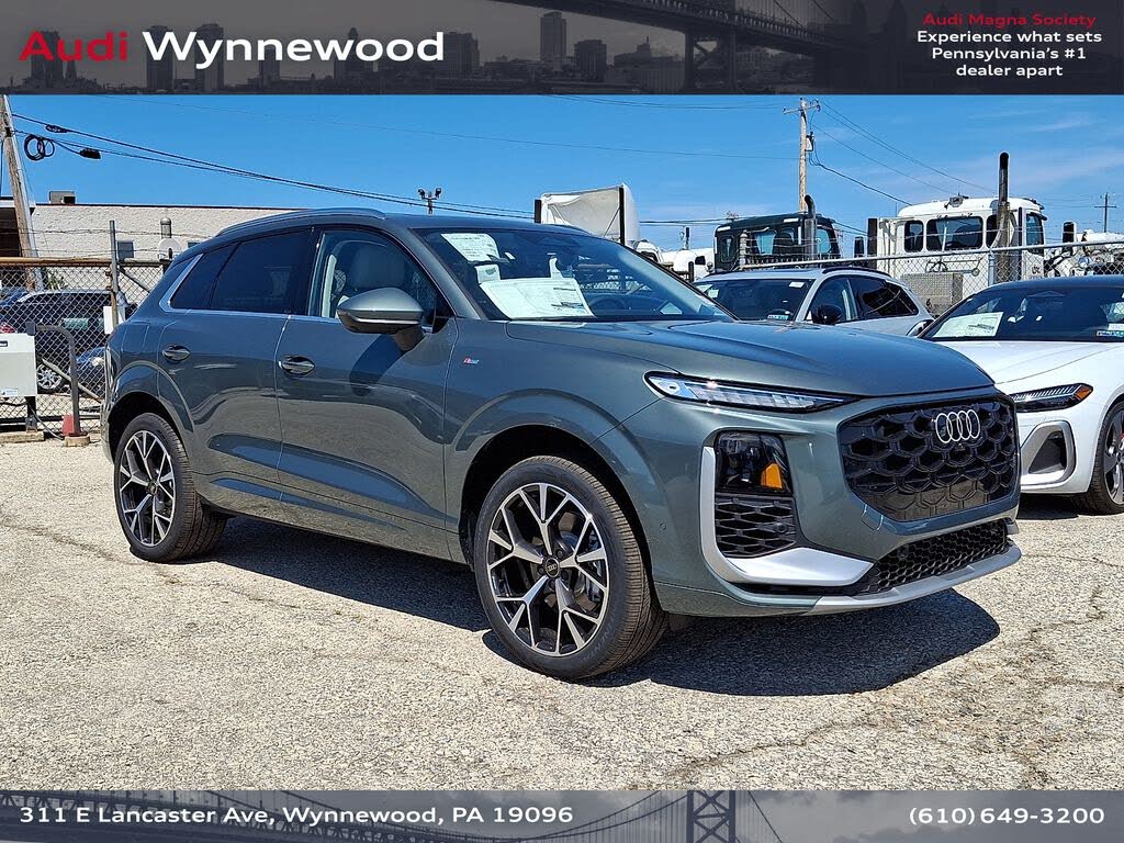 2026 Audi Q3 S line