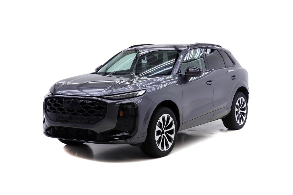 2026 Audi Q3 S line