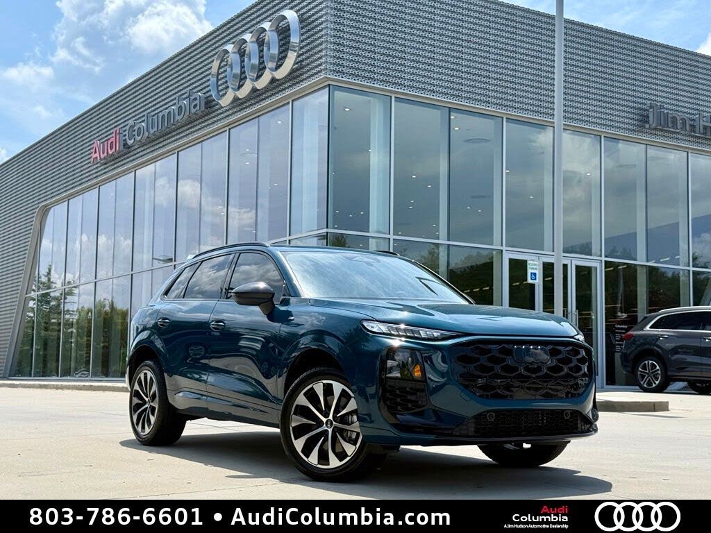 2026 Audi Q3 S line