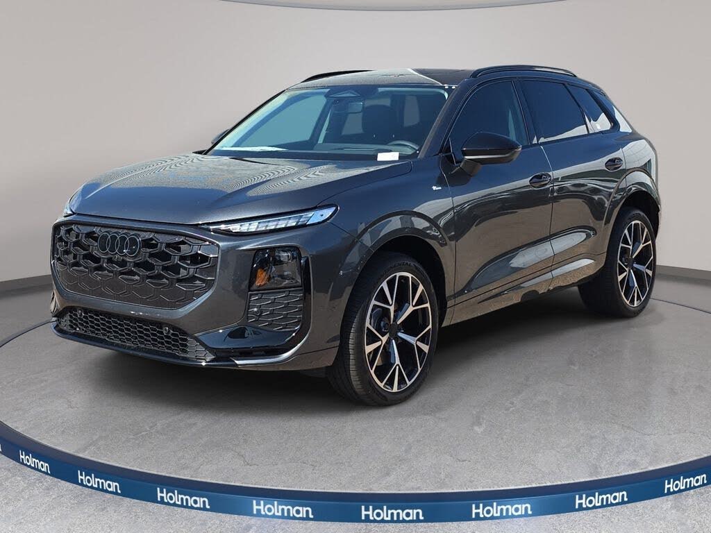 2026 Audi Q3 S line