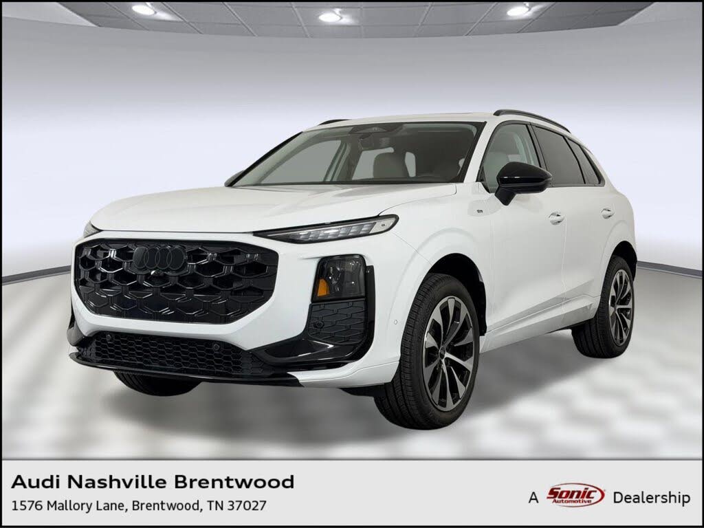 2026 Audi Q3 S line