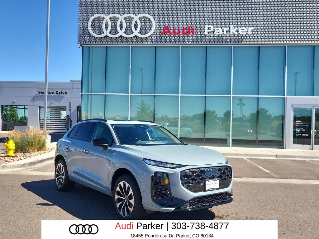 2026 Audi Q3 S line